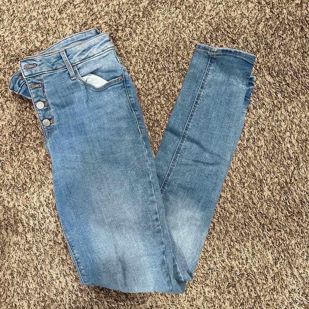 Worn a few times super skinny, high rise old navy jeans